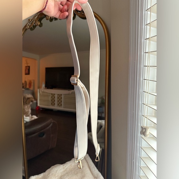 Juicy Couture Cream White Faux Fur Tote Bag Crossbody - Picture 7 of 9